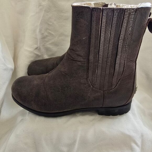 UGG Shoes - Authentic UGG Leather Moto Brown Boots Size 5